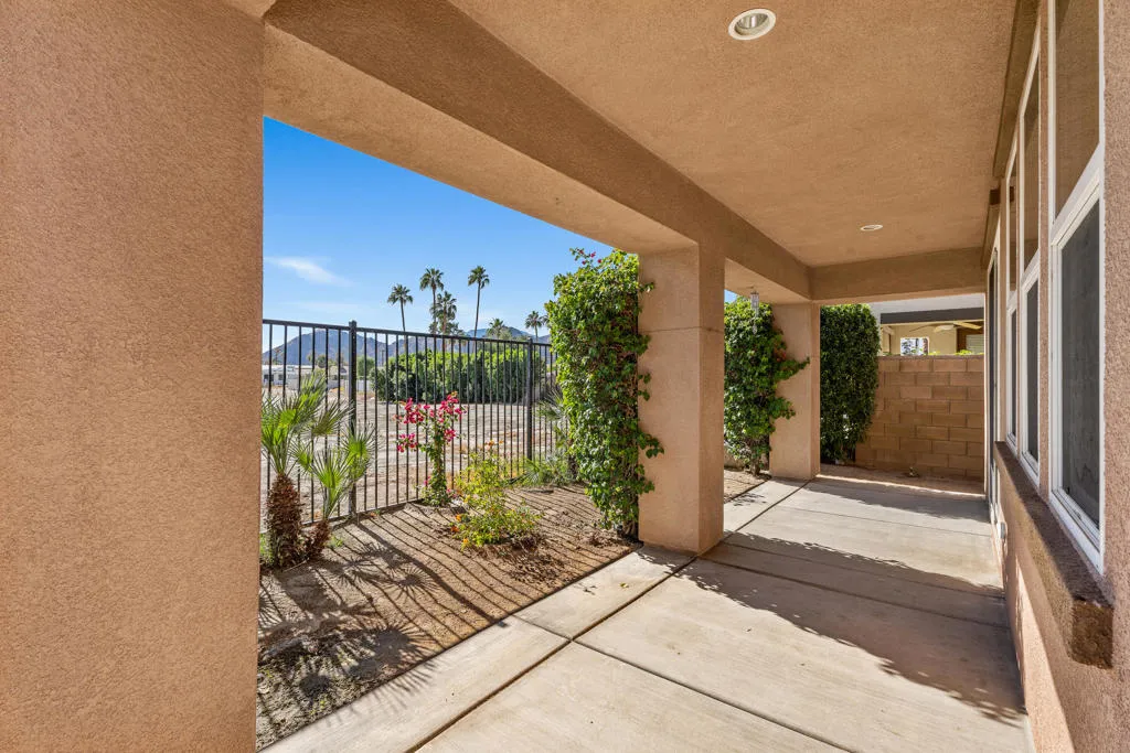 77310 Colorado Street, Palm Desert, California 92211 home-pic-27